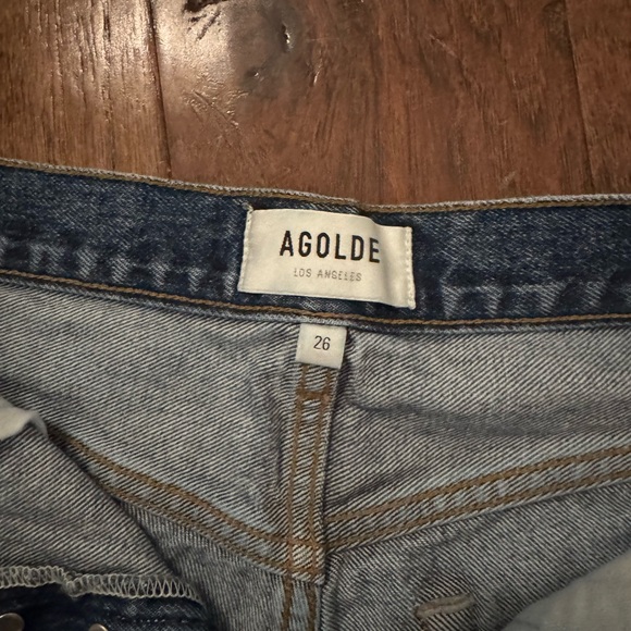 Agolde Riley Jean Shorts - Picture 2 of 3